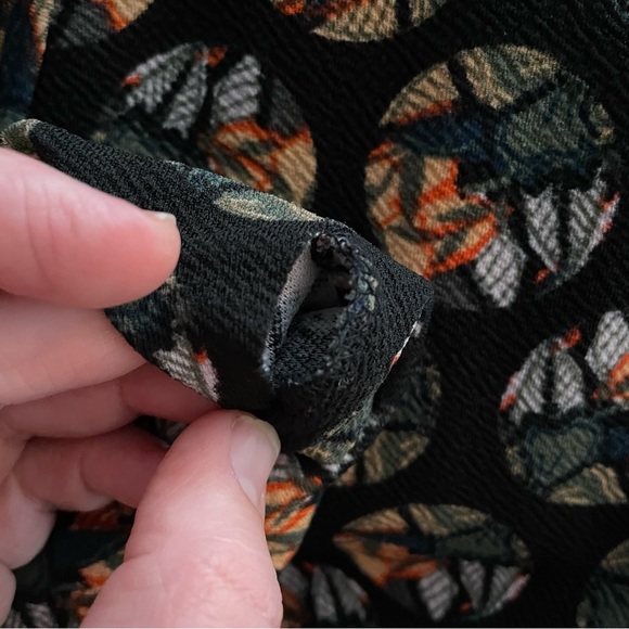 LuLaRoe Amelia - Picture 5 of 5